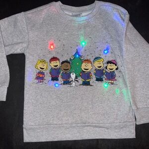 🚦🚦Lignt Up Charlie Brown Sweatshirtrt. 🚦🚦
Worn Twice. Special Washing Req’d